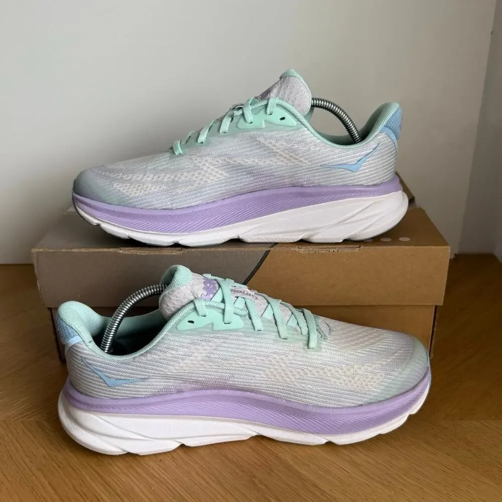 HOKA ONE ONE Clifton 9 ‘Sunlit Ocean/Lilac Mist Kids Sneakers- SZ 7 Y- 8.5 W